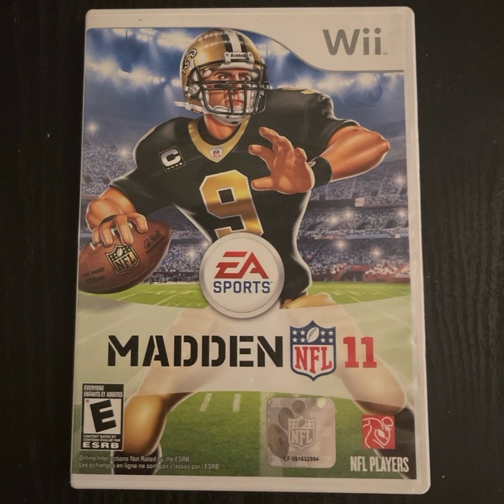 Madden NFL 11 for Wii - Black and Gold